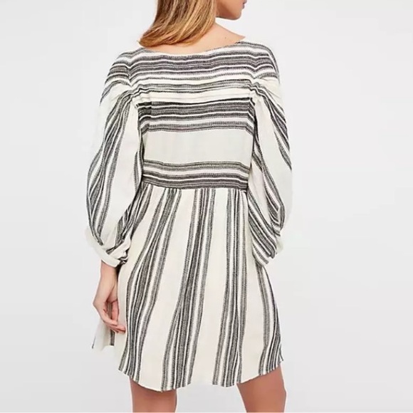 Lily Dolman Striped Wide Sleeve Boho Dress - Picture 3 of 4